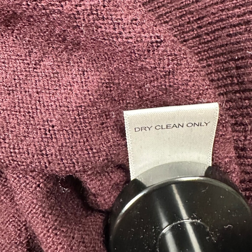 Banana Republic Sweater Mens L Burgundy Argyle Extra Fine Merino Wool V-Neck - Picture 5 of 14